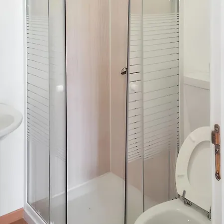 Comfortable In With Garden And Shared Pool Апартаменты