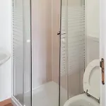 Comfortable In With Garden And Shared Pool Apartamento