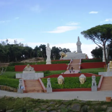 Comfortable In With Garden And Shared Pool Pataias